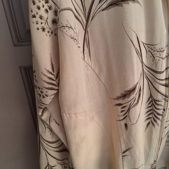 Classic Caribe Floral Beige Women's Jacket SzM Zip Front Pockets Rayon Blend - Picture 5 of 11